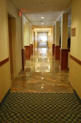 фото отеля Holiday Inn Express Hotel & Suites Boston-Marlboro