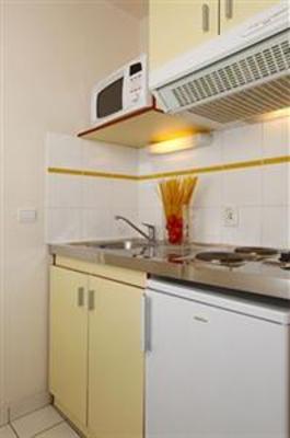 фото отеля Residence Poissy - Appart'City