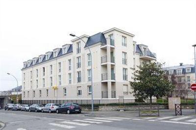 фото отеля Residence Poissy - Appart'City