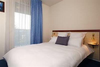 фото отеля Residence Poissy - Appart'City