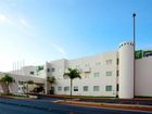 фото отеля Holiday Inn Express Playacar Riviera Maya