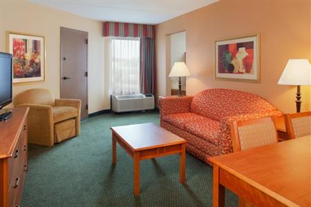 фото отеля Hampton Inn St. Louis - NW I-270