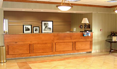 фото отеля Hampton Inn St. Louis - NW I-270