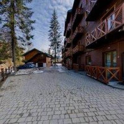 фото отеля Apartment ZimaSnow Ski & Spa Club Bukovel