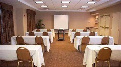 фото отеля Hilton Garden Inn St. Louis/O'Fallon