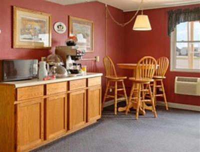 фото отеля Super 8 Redfield