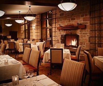 фото отеля Fairmont Tremblant