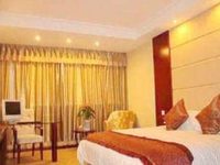 Silver Lake Holiday Hotel