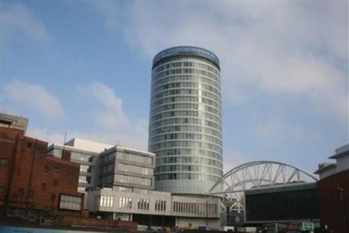 фото отеля LV Serviced Apartments