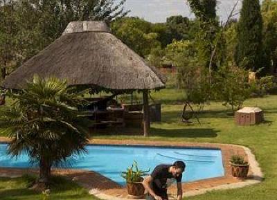 фото отеля Airport Game Lodge
