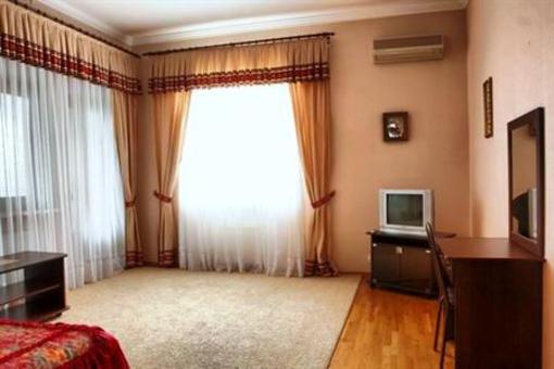 фото отеля Hotel Iron 2