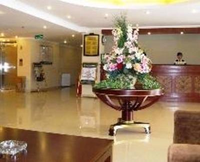 фото отеля GreenTree Inn Railway Station Hotel Loudi