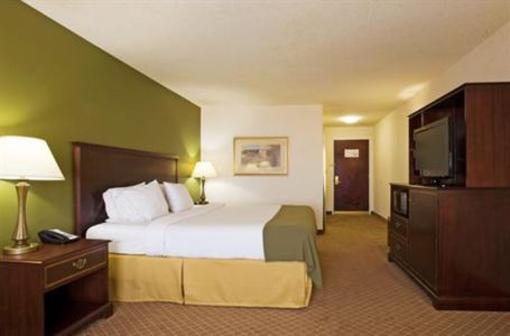 фото отеля Holiday Inn Express Hotel & Suites Andrews