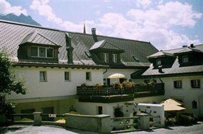 фото отеля Hotel Gabriel Scuol