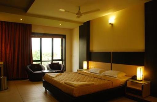 фото отеля Hotel Sun Park Puducherry