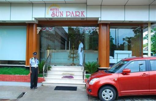 фото отеля Hotel Sun Park Puducherry