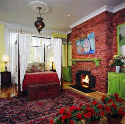 фото отеля Petite Auberge Les Bons Matins Montreal
