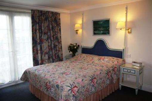 фото отеля Richmond Inn Hotel London
