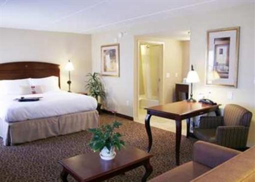 фото отеля Hampton Inn & Suites Celebrate Fredericksburg