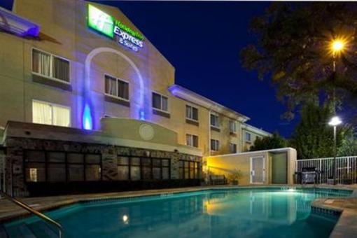 фото отеля Holiday Inn Express & Suites Jacksonville - Blount Island