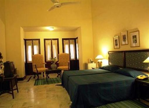 фото отеля Lallgarh Palace