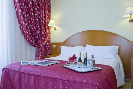 фото отеля Europa Hotel Madrid