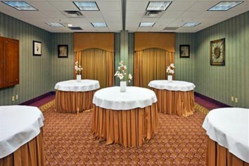 фото отеля Holiday Inn Express Austin North Central