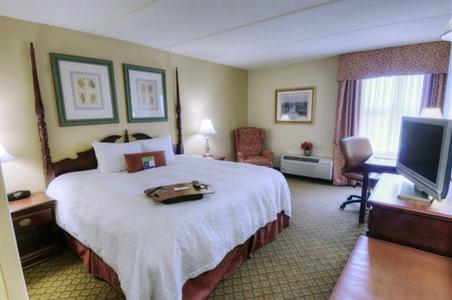 фото отеля Hampton Inn Columbia - Downtown Historic District