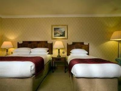 фото отеля Macdonald Crutherland House Hotel East Kilbride