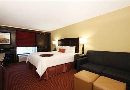 фото отеля Hampton Inn Urbana