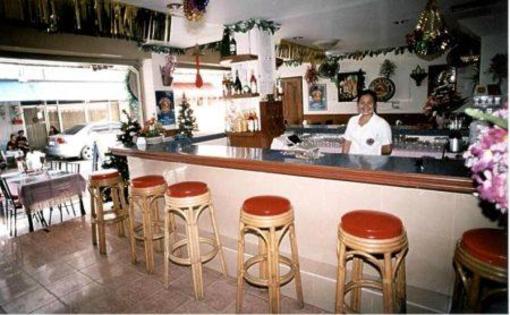фото отеля Paulaner Guesthouse