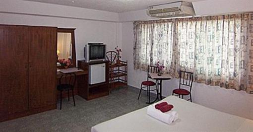 фото отеля Paulaner Guesthouse