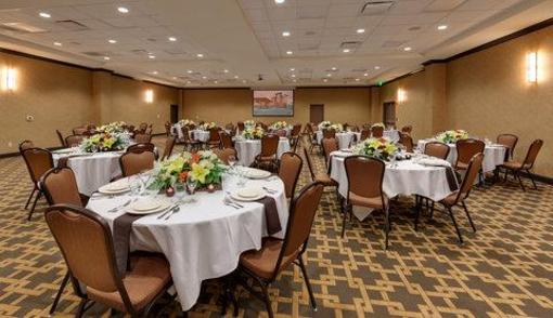 фото отеля Bear River Casino Hotel
