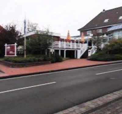 фото отеля Hotel Zum Weissen Ross Cadenberge