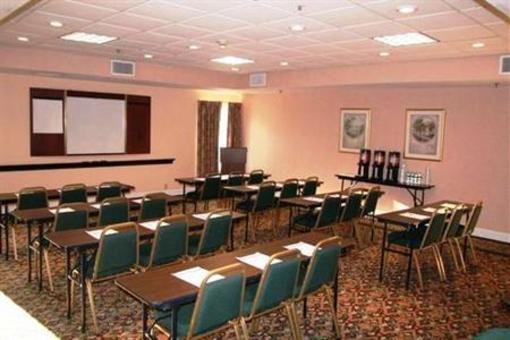 фото отеля Hampton Inn Milledgeville
