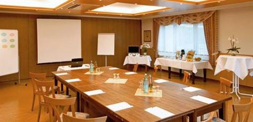 фото отеля Hotel-Restaurant Wehrmann-Blume