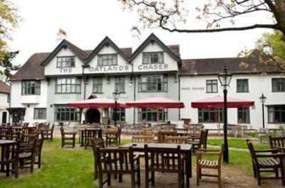 фото отеля Innkeeper's Lodge Weybridge
