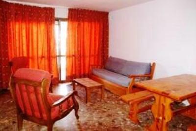 фото отеля Apartamentos Llenguadets Salou