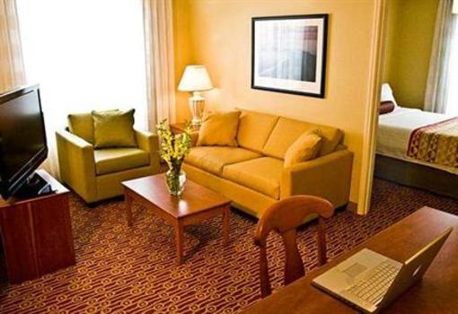 фото отеля TownePlace Suites Milpitas