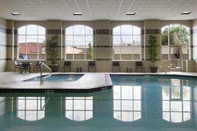 фото отеля Hilton Garden Inn Salt Lake City Downtown