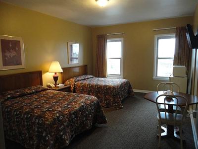 фото отеля Lenox Hotel and Suites