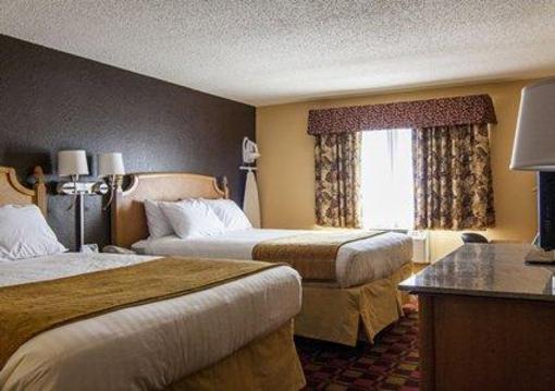 фото отеля Quality Inn Canton