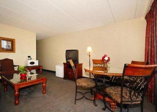 фото отеля Quality Inn Somerset (Massachusetts)