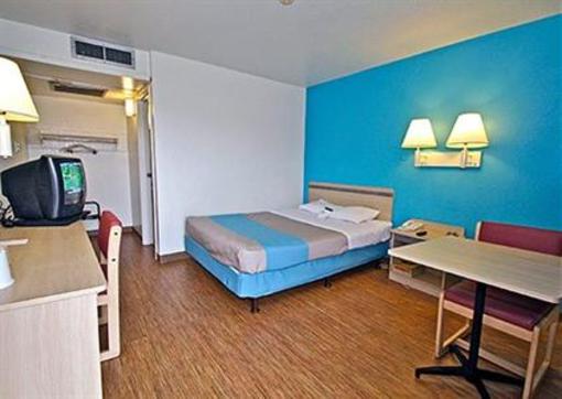 фото отеля Motel 6 Richmond Airport