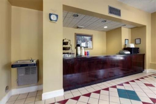 фото отеля Americas Best Value Inn & Suites-Scottsboro