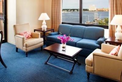 фото отеля Sheraton Norfolk Waterside Hotel
