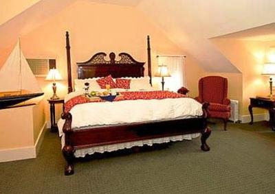 фото отеля York Harbor Inn