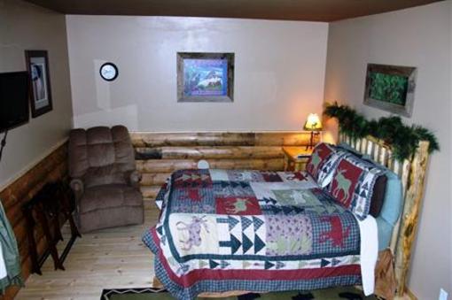 фото отеля Moose Creek Inn West Yellowstone