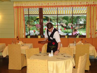 фото отеля Vitalhotel Zanker