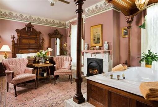 фото отеля Garth Woodside Mansion Estate